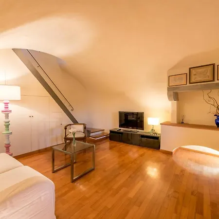 Apartment Unique In Adimari's Tower With Terrace Florence